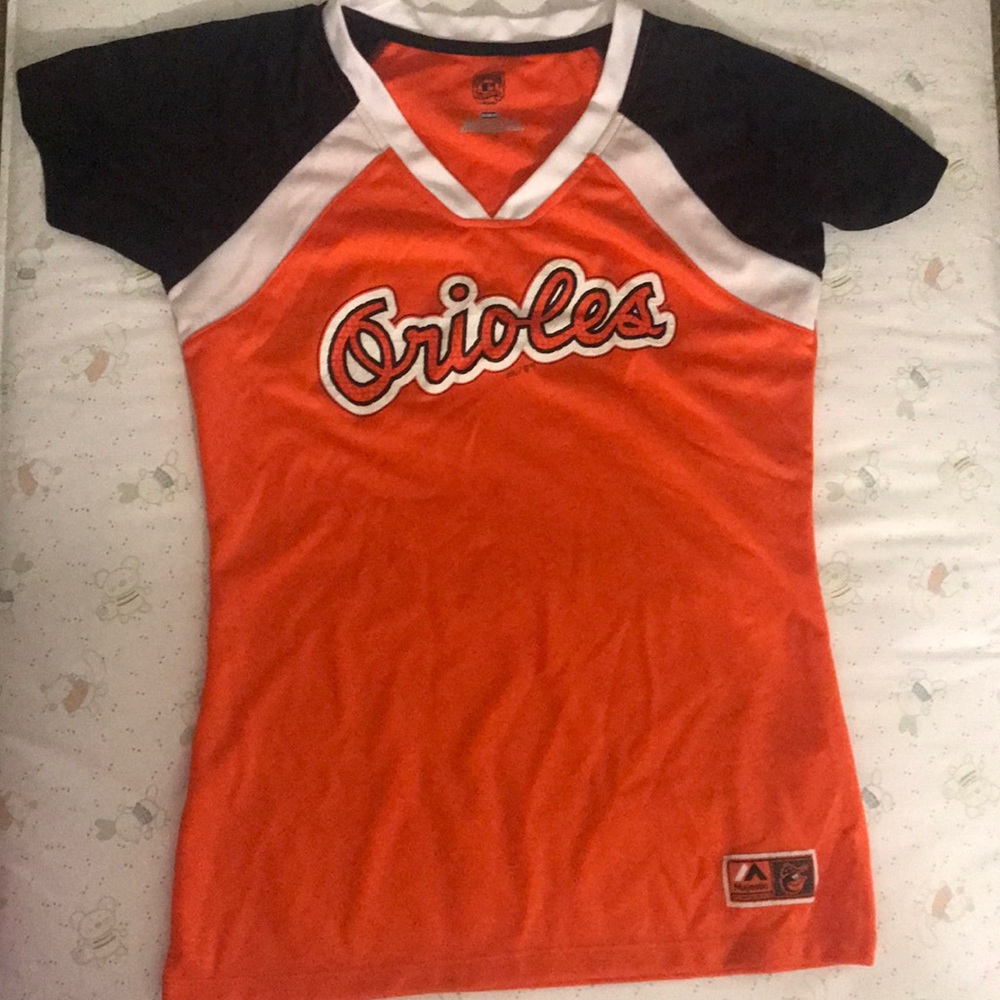 Woman orioles jersey
